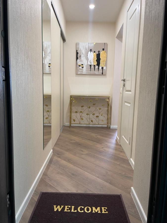 Stradinya Apartment 벤츠필스 외부 사진