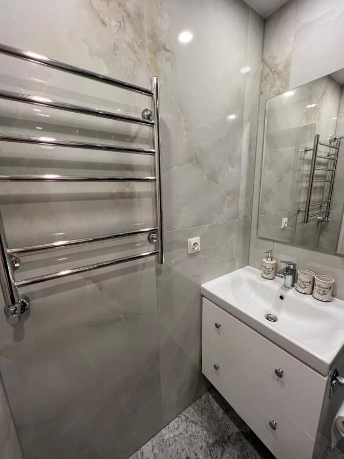 Stradinya Apartment 벤츠필스 외부 사진