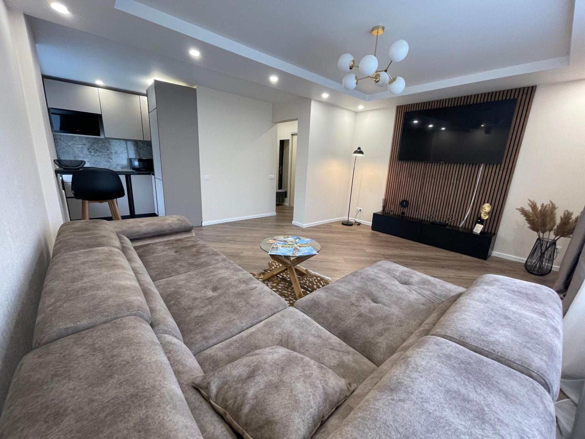 Stradinya Apartment 벤츠필스 외부 사진